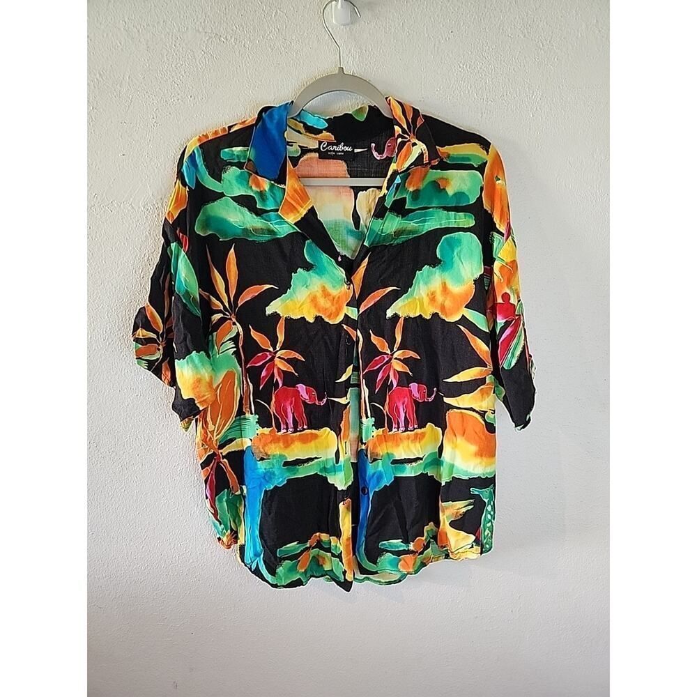 Vintage Colorful Safari Women’s Button Up Shirt Size Large Caribou NEW YORK